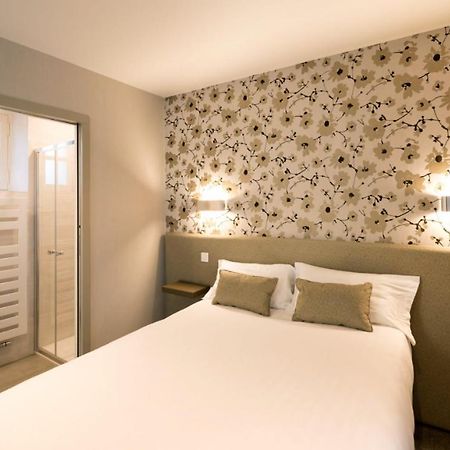Logis - Hotel & Restaurant Du Tribunal Mortagne-au-Perche Eksteriør billede