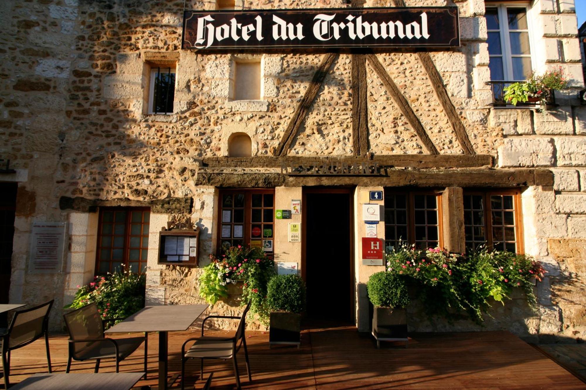 Logis - Hotel & Restaurant Du Tribunal Mortagne-au-Perche Eksteriør billede